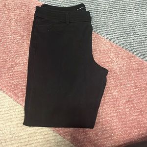 Old Navy Pixie Pant